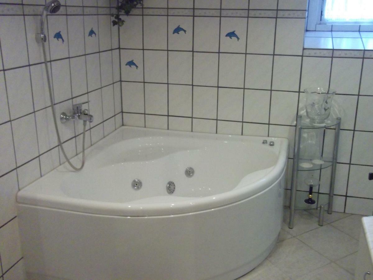 Zum Alten Schusterhaus Bad Endbach Esterno foto